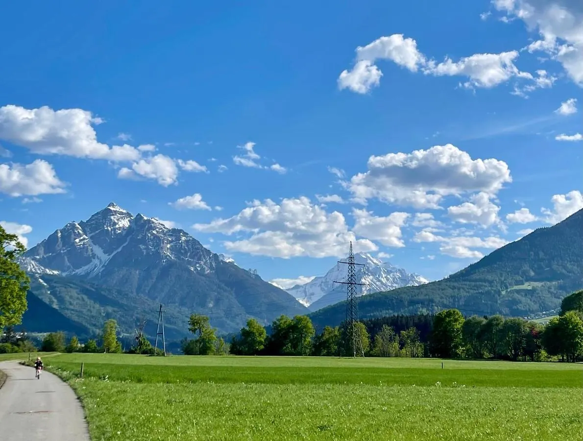 ***  Hotel Sonnenhof - Bed & Breakfast & Appartements Innsbruck Austria