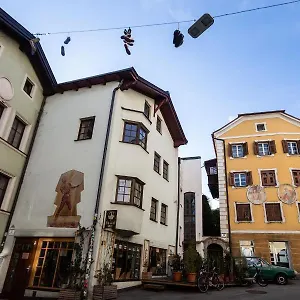 Montagu Hostal